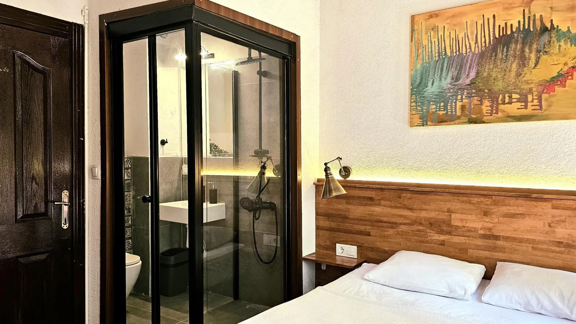 Mahzen Otel Istanbul 3*,